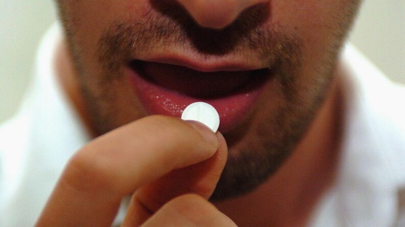 La prise de médicaments à base de matières premières naturelles prévient le développement de la prostatite