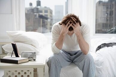 Malaise et mal de tête avec prostatite