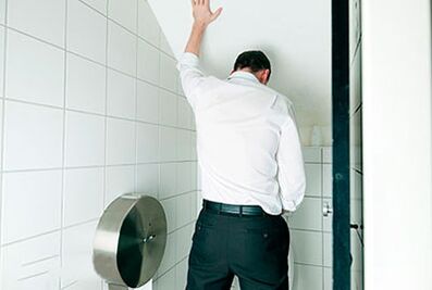Problèmes d'uriner à cause d'une prostatite